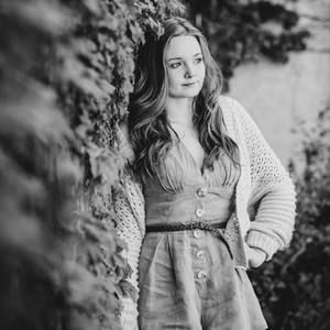 Meet your Posher, Claire